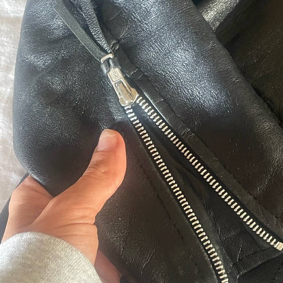 5 HEADS Black Leather Cropped Jacket - Picture 8 of 16